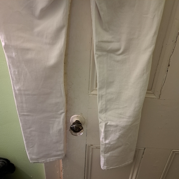 Guess Women's Jeans - Picture 11 of 16